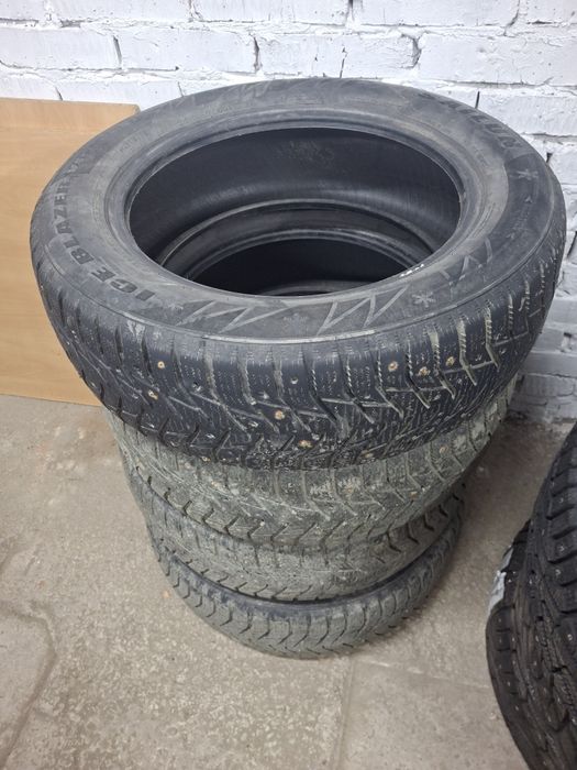 Продам зимние шины