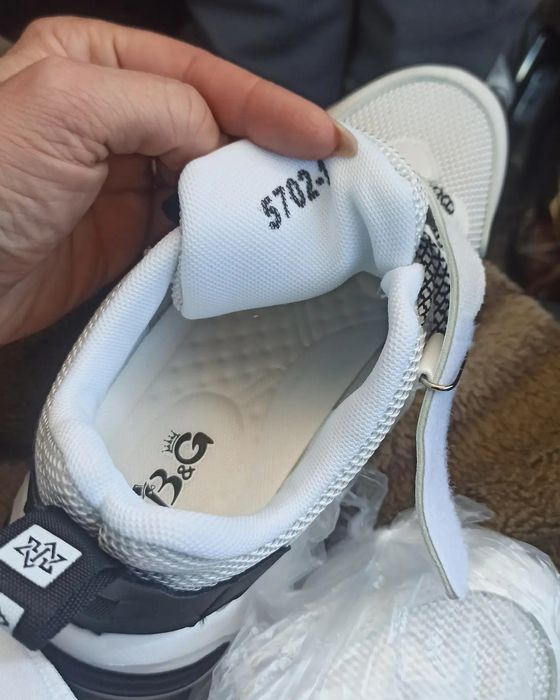 Кросовки 35-36 р.