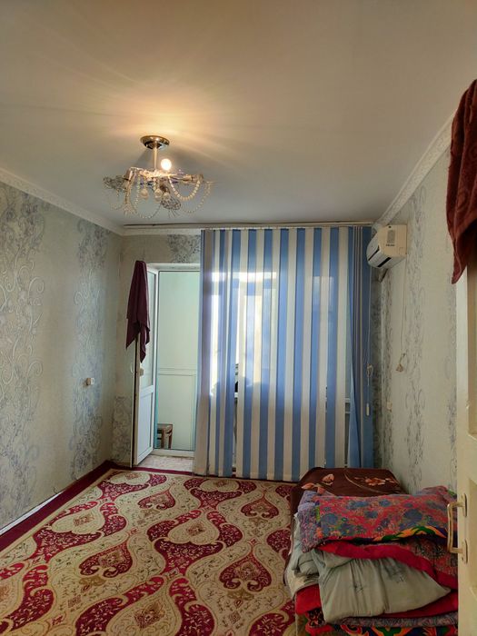 Продам 2к.кв по Айтекеби рядом магазин Анвар