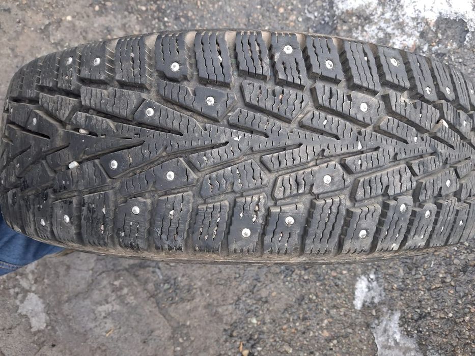 Продам зимнию резину