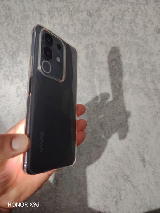 Vivo Y29 yangi telefon