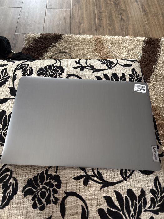Laptop lenovo ideapad 3