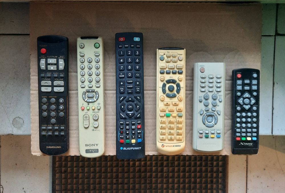 Дистанционни за Sony Samsung и Вulsatcom