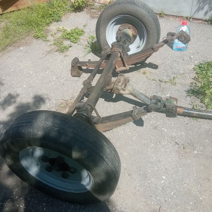 Оси на прицеп поворотные