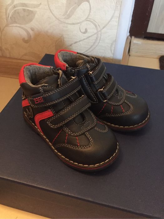 Детская обувь