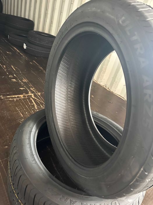 Летен спорт пакет ARIVO 245/45R18 100W XL 275/40R18 103W XL