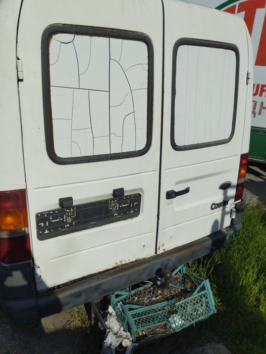 Форд куриер на части