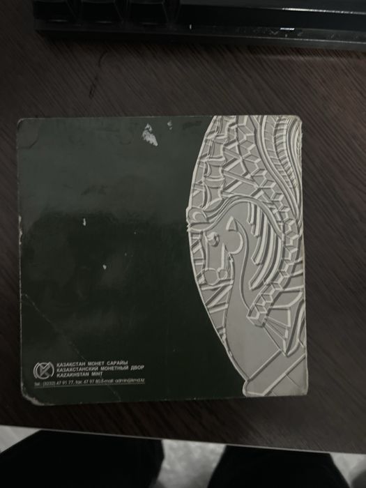 продам монеты 100 тенге  колекционные