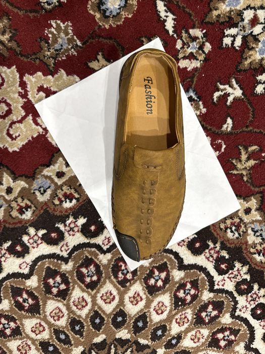 Продам мужские макасы новые