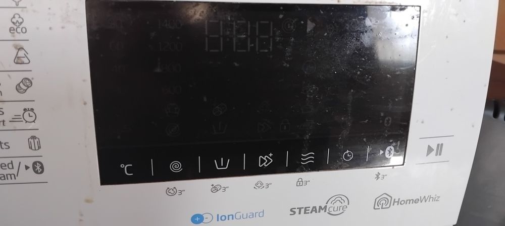 Комбинирана пералня със сушилня