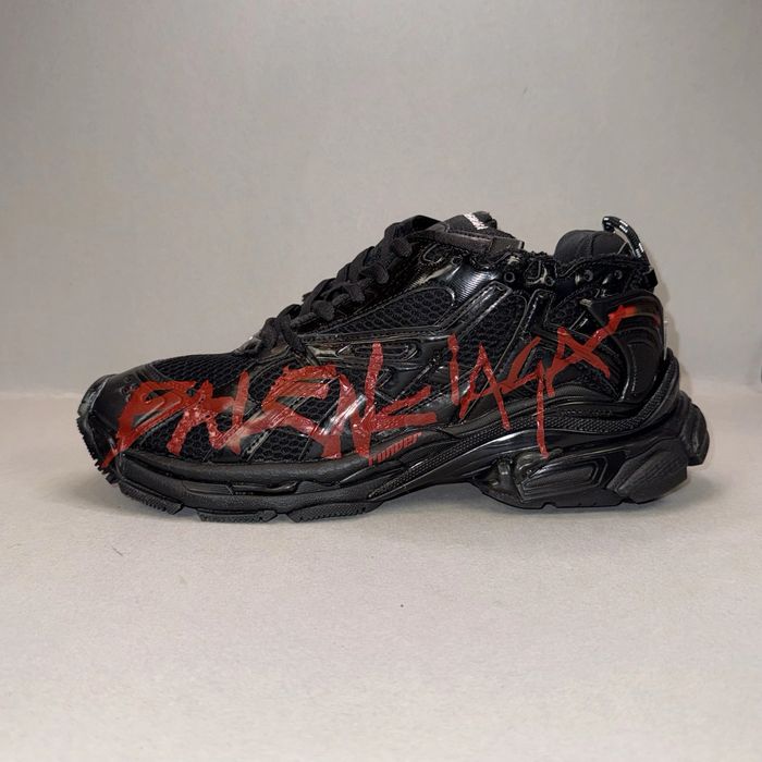 Balenciaga Runner "Graffiti Black Red" - НОВА НАЛИЧНОСТ!