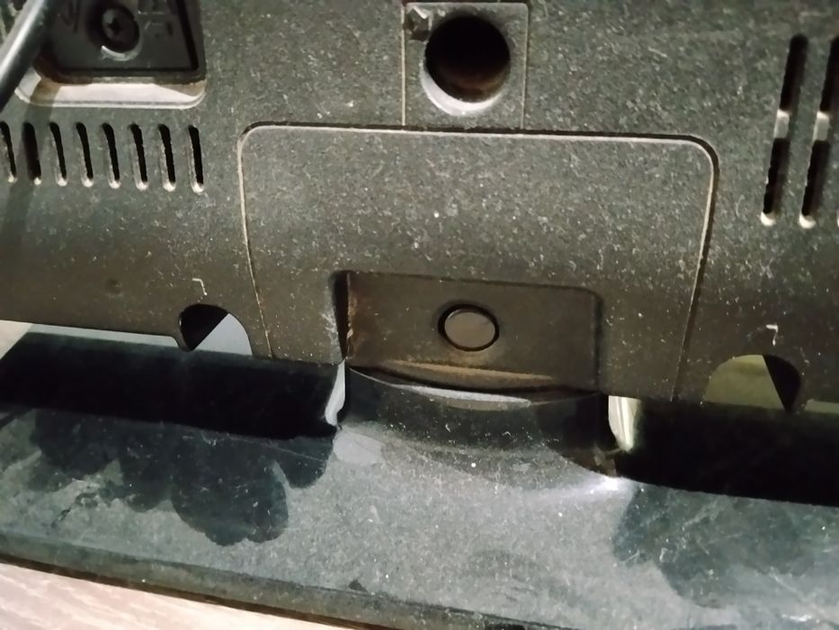 vand televizor/monitor