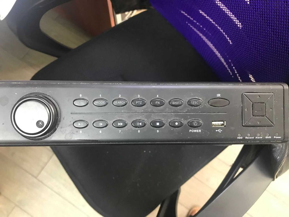 Продам IP видеорегистратор NVR-247H