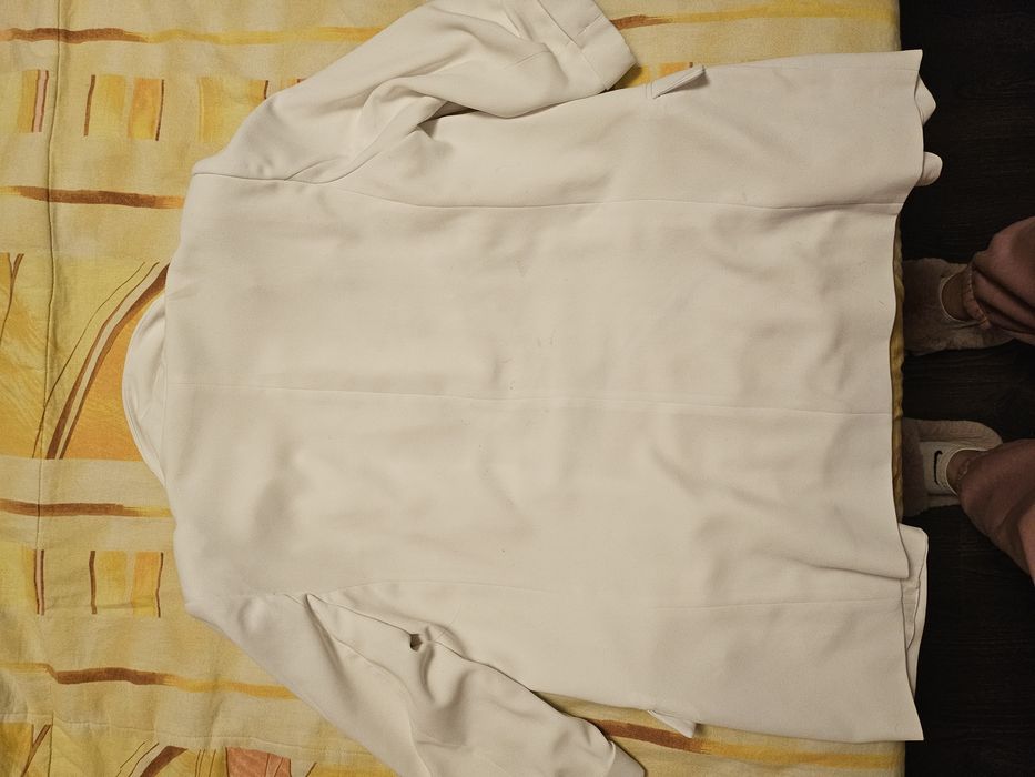 Продавам нови дрехи