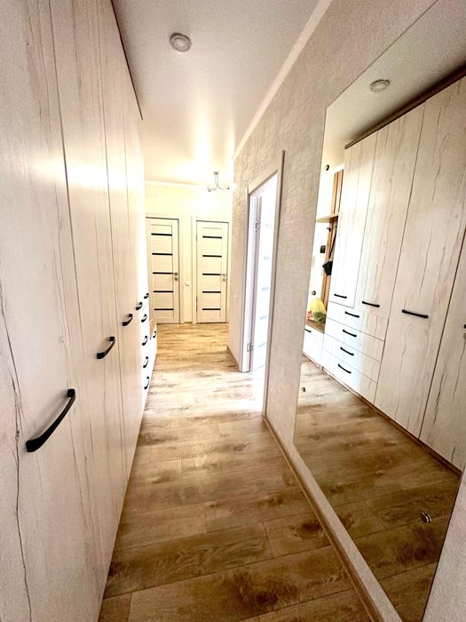 Двух комнатная квартира Кжби 18000