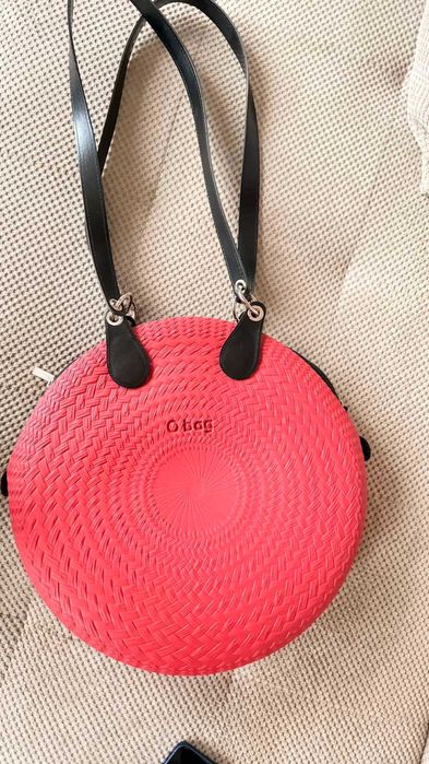 O bag Twist -  малиново червено