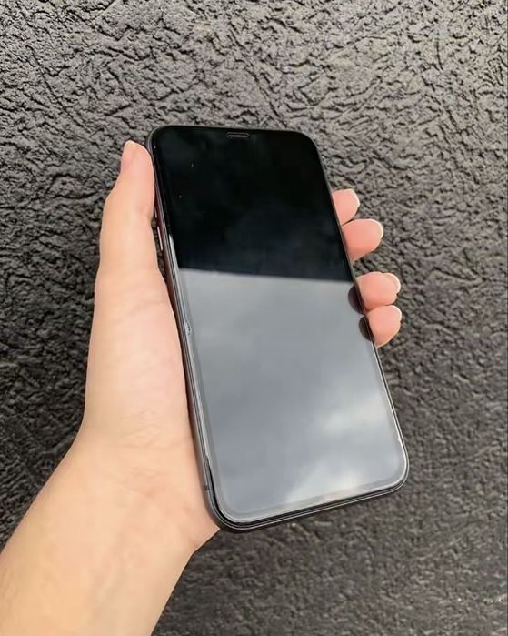 iPhone 11.