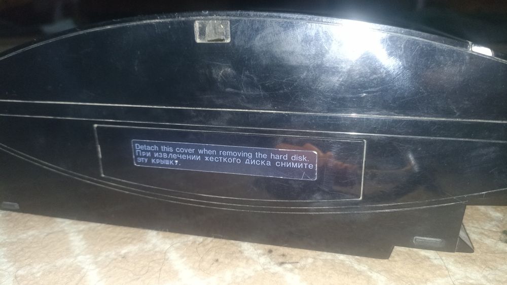 Playstation 3 2018 olingan holati ideal 3 oy oynab oynal qoyilgan