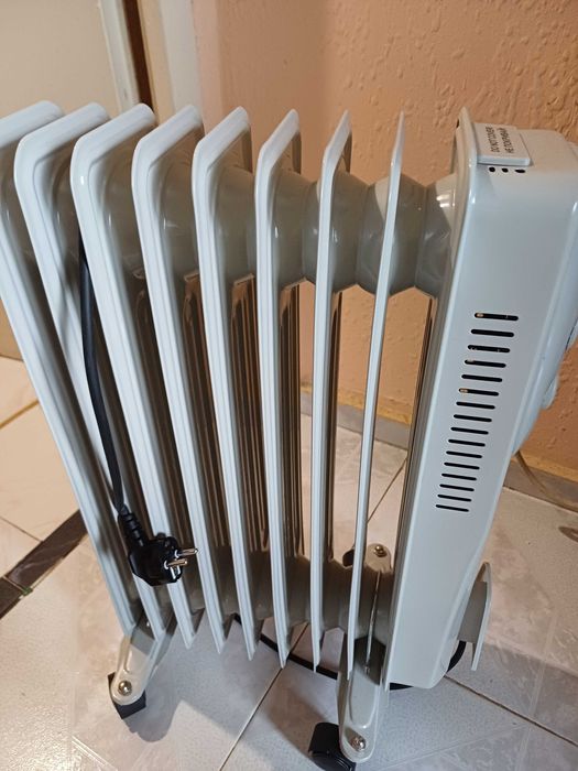 Маслен радиатор с шест ребра