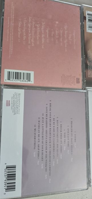 Ariana grande albume muzica cd