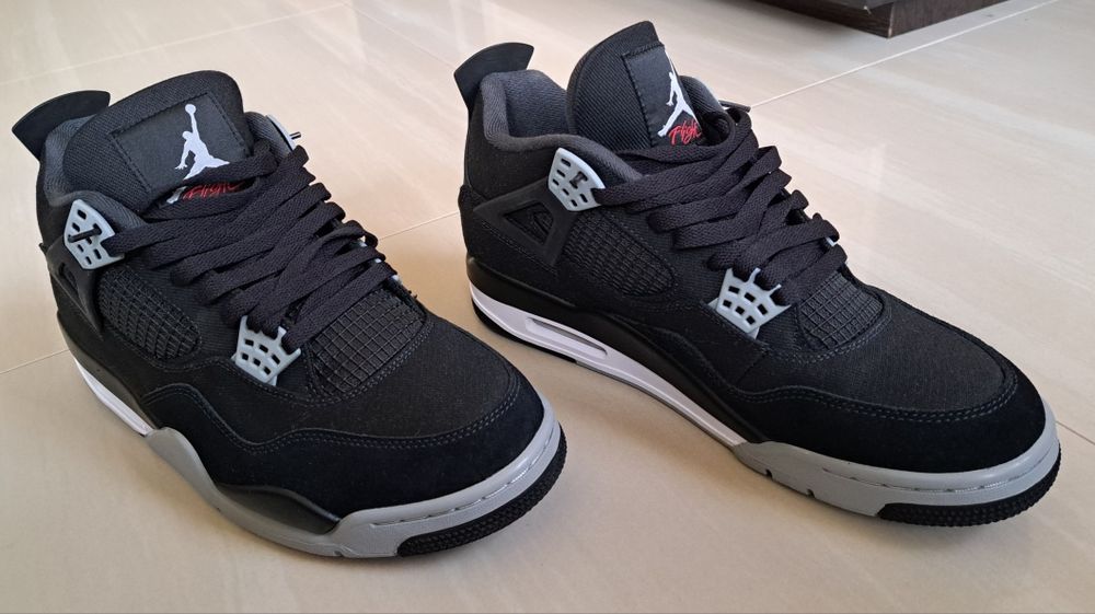 AIR JORDAN 4 Black Canvas