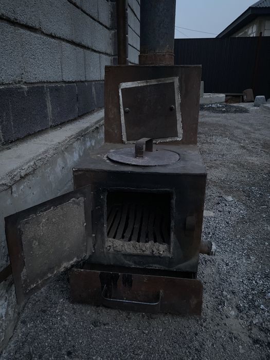 Наполный печь на угле