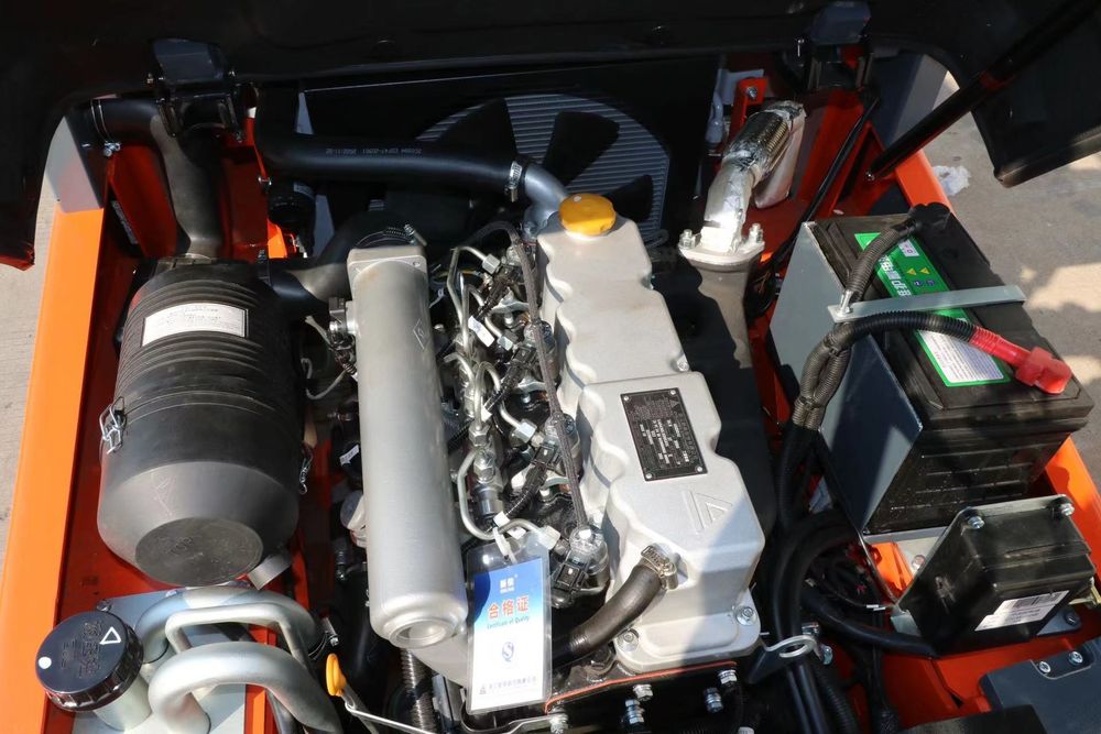 Дизельный вилочный погрузчик марки JAC 3-3.5тонна 3-4.5метр