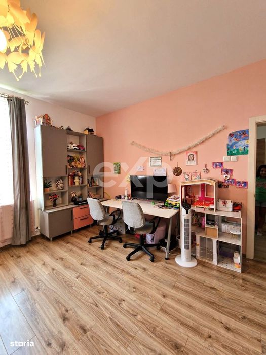 Casa de Vanzare 120 mp + teren 1500 Razvad, Dambovita