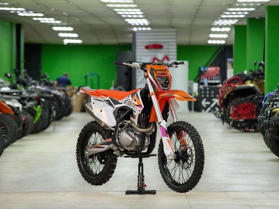 Мотоцикл эндуро Kews K16 R-edition
