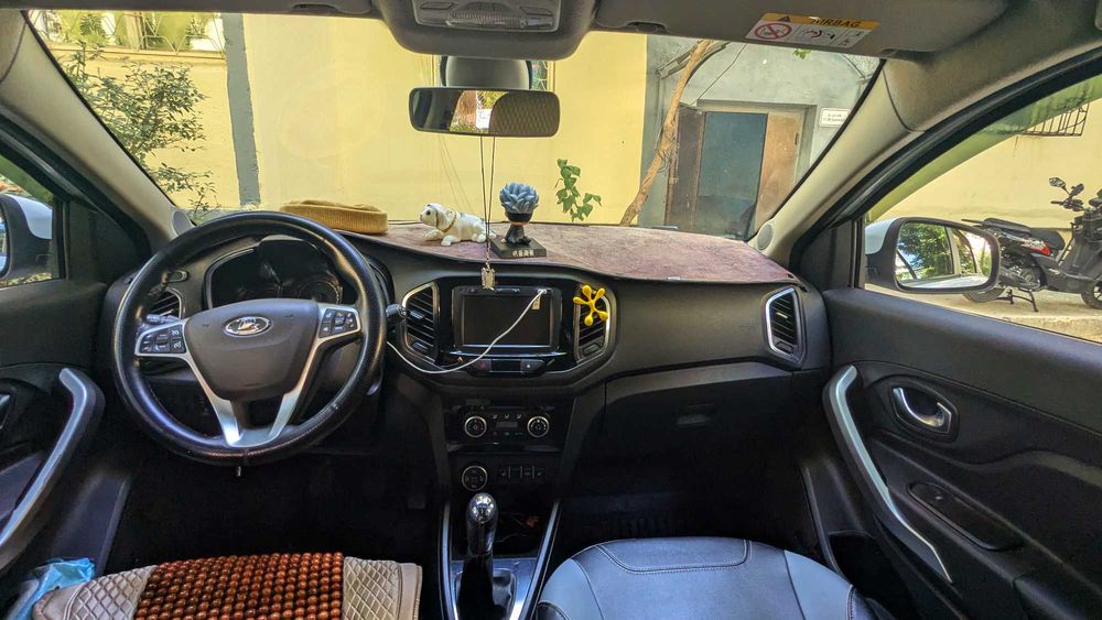 LADA XRAY CROSS / 1.8 / 2021 / Full Luxy Позиция в отличном состоянии