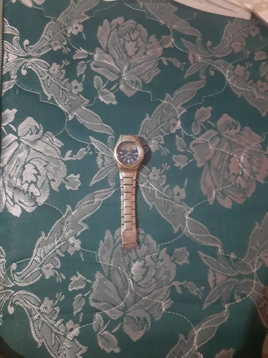 Часы Casio продам
