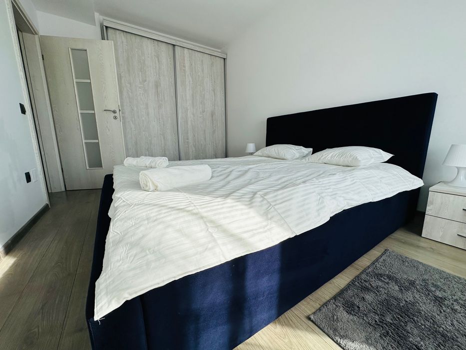 Inchiriere apartament 3 camere si parcare subterana Borhanci