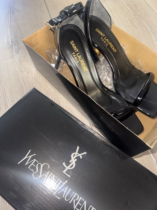 Ysl-токчета чисто нови никога не са носени