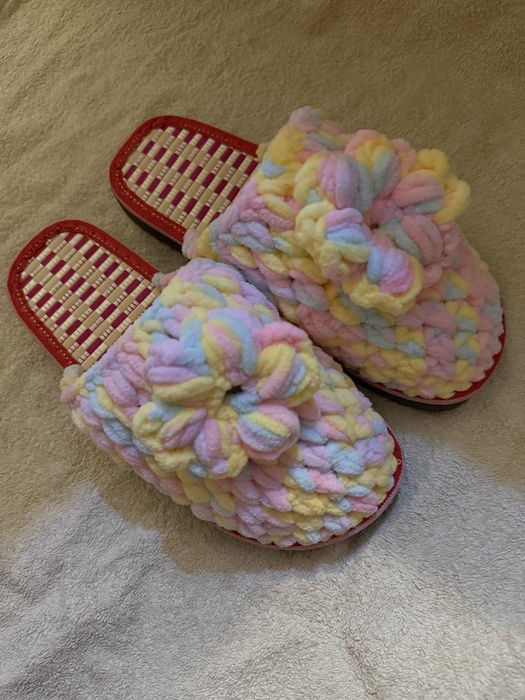 Тапочки вязанные