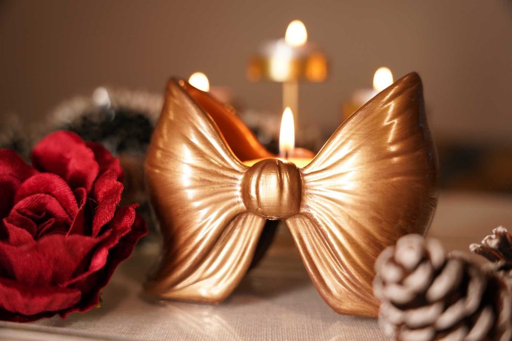 Луксозен свещник панделка, подходящ за подарък