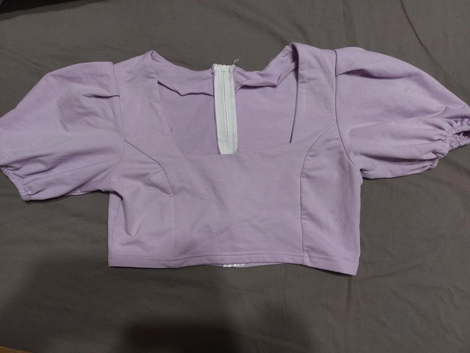 Дамски лилав кроп-топ