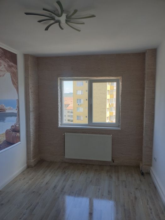 Vand apartament 3 camere