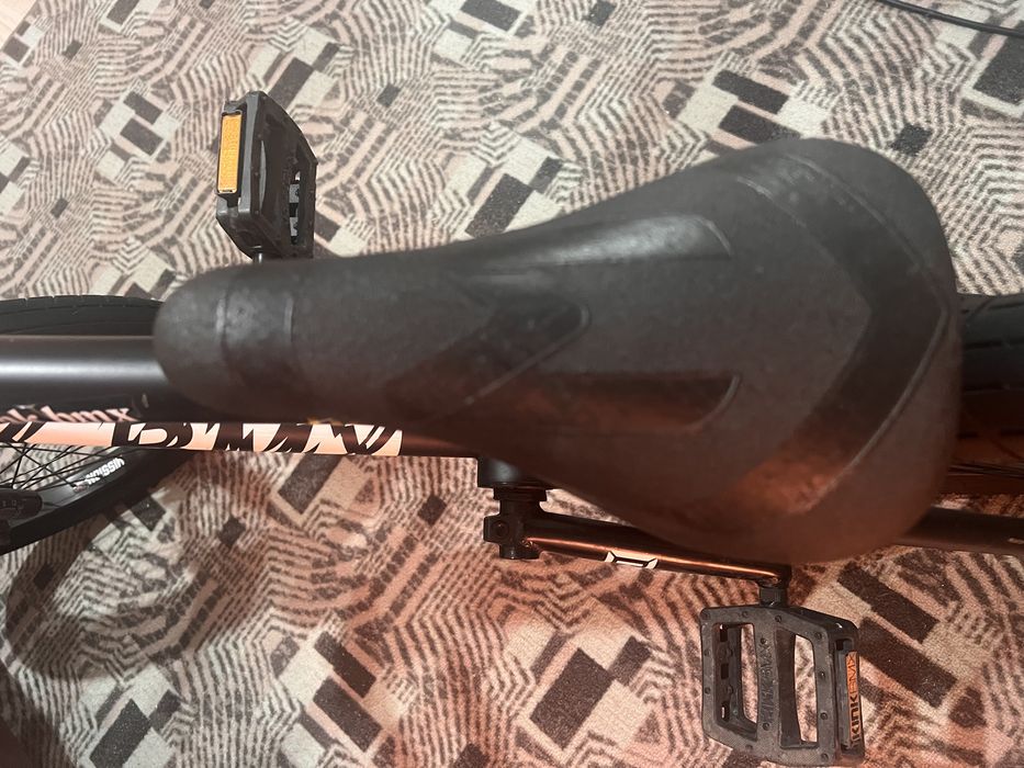 Трюковой велосипед BMX