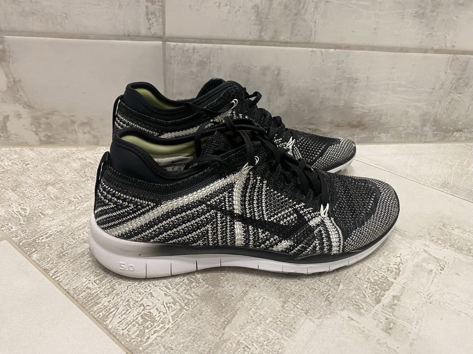 Марaтонки на Nike 38,5