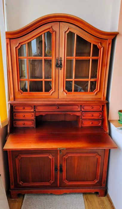 Mobilier vintage tip secrétaire din lemn masiv