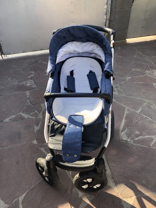 Коляска детская Adamex