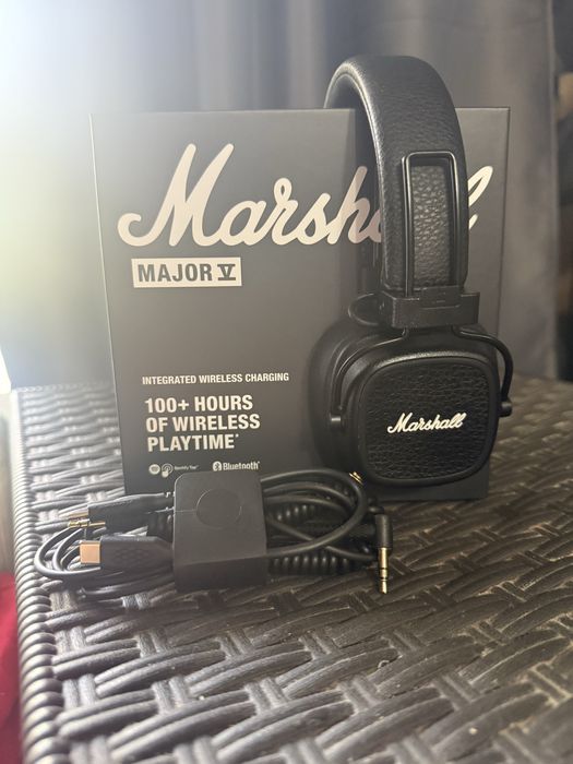 Продам наушники Marshall Major 5