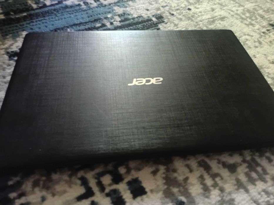 Notebook, Acer. Sotiladi. E'lon.