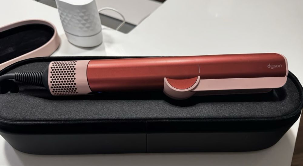 Dyson  Airstrait -  преса HT01 Strawberry