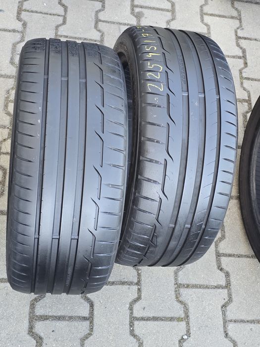 225 45 17 Dunlop