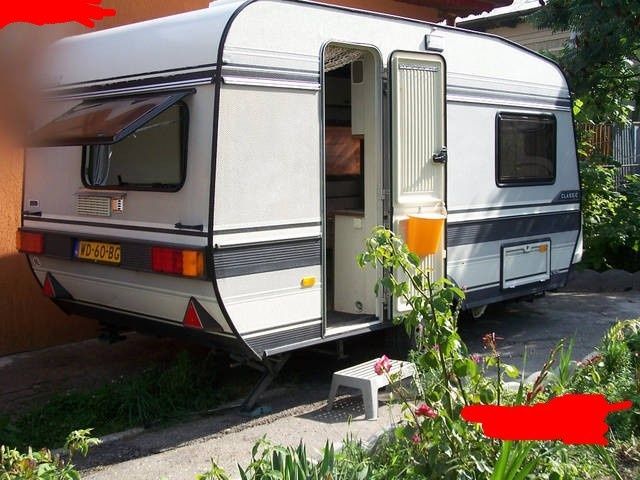 Vând rulota Hobby 400 clasic