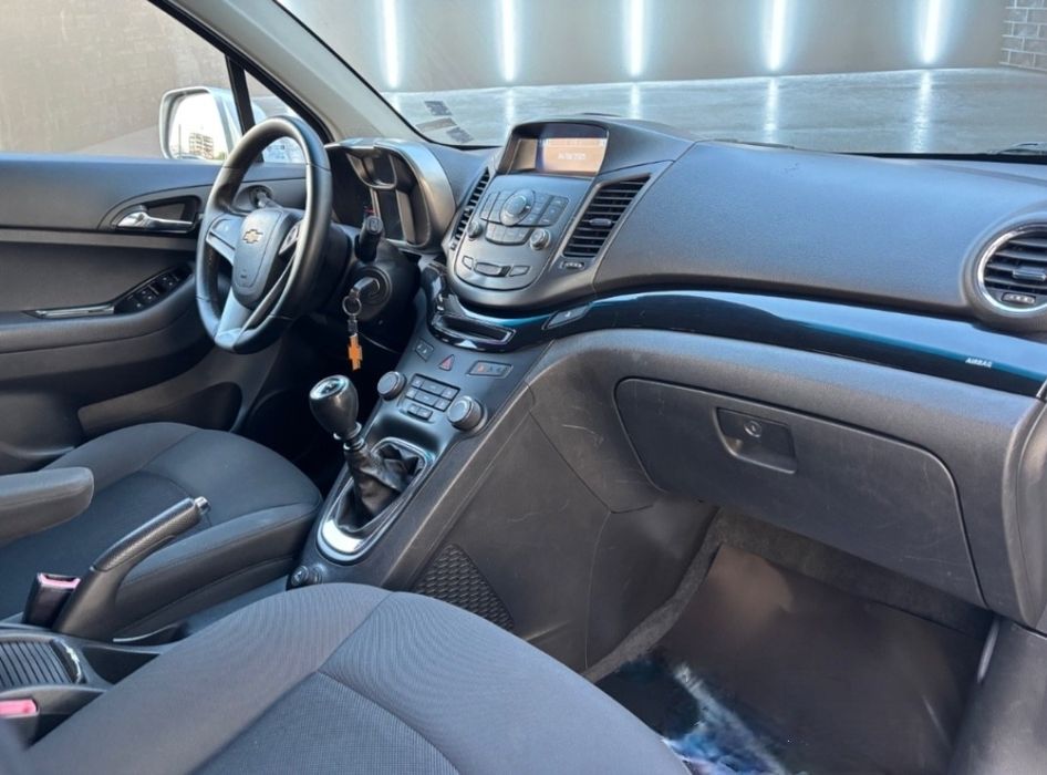 Chevrolet Orlando 2.00TDI 150к.с рег.11.2011 ЕВРО 5 ТОП АВТОМОБИЛ
