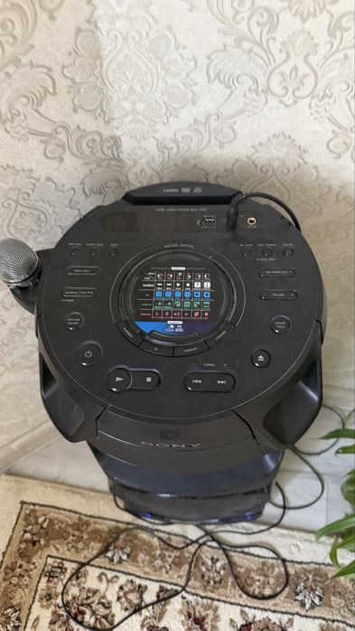мощная аудиосистема Sony MHC-V43D
