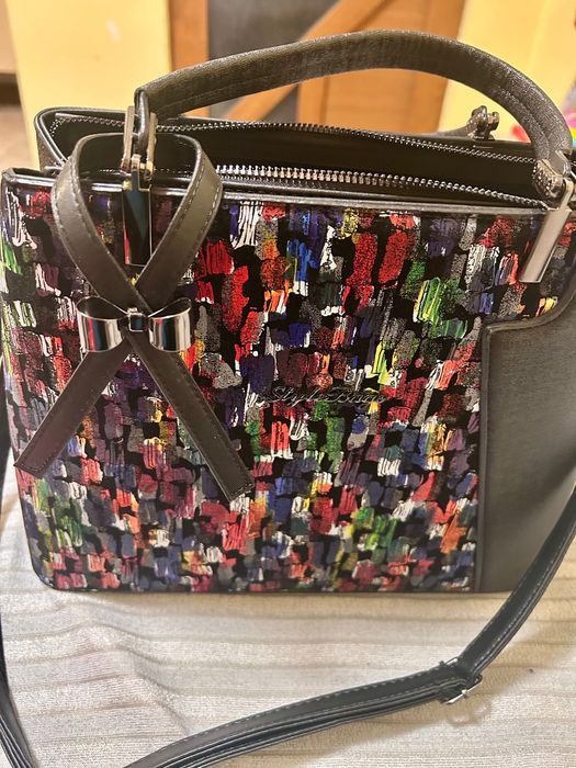 Нова дамска чанта от еко кожа