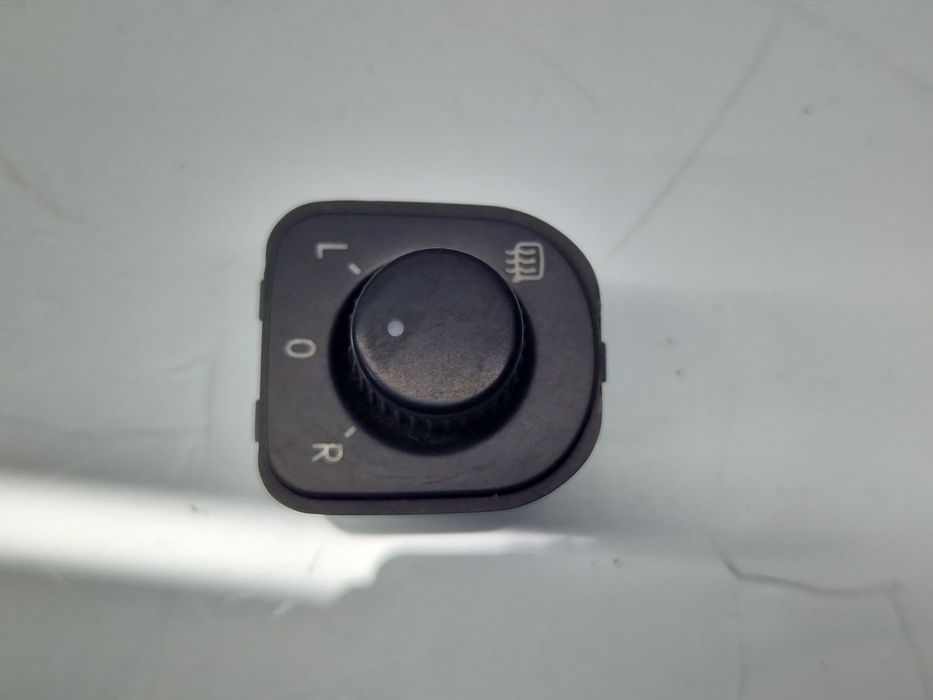 Buton reglaj oglinzi Volkswagen Passat B7 (365) Variant [Fabr 2010-20
